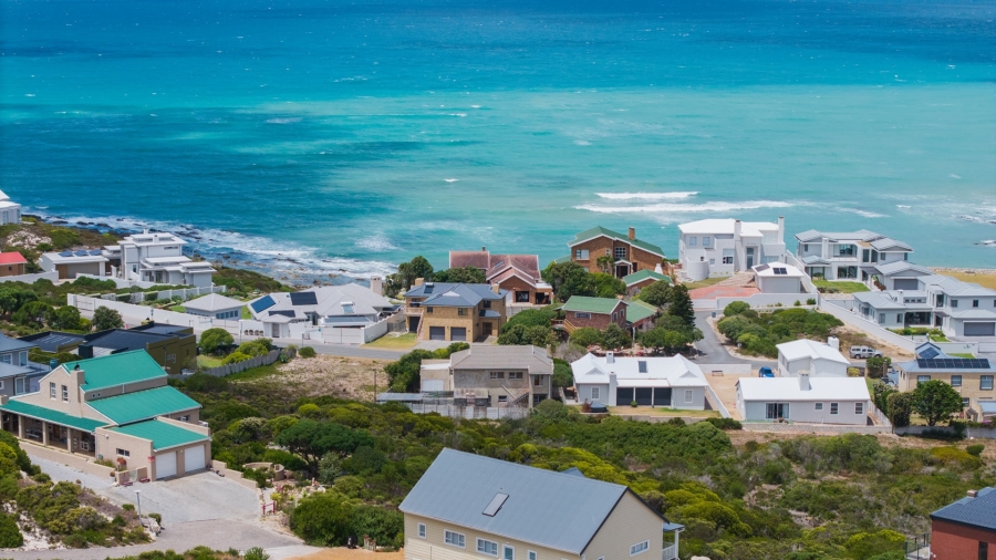 3 Bedroom Property for Sale in Struisbaai Western Cape